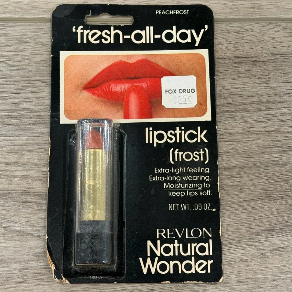 VINTAGE REVLON NATURAL WONDER 60'S-70'S LIPSTICK PEACHFROST NOS
